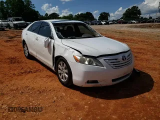 2008 Toyota Camry LE z VIN 4T1BK46K58U560311, wystawiony jako Copart lot #56431825 z przebiegiem 209 626 mil mil oraz Szkoda całkowita • Salvage title. Historia ofert i sprzedaży dostępna na DreamBid. Obrazek 13.