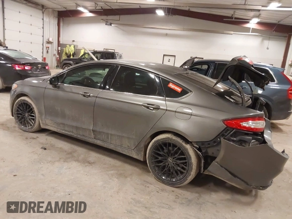 2014 Ford Fusion SE with VIN 1FA6P0HD9E5355536, listed as a IAAI auction lot 41706159 with 201,941 mi miles. Bid and sale history available at carsss.com. Image 3.