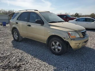 2009 Kia Sorento LX with VIN KNDJD735895897089, listed as a Copart auction lot 50828745 with 320,361 mi miles and Salvage Title. Bid and sale history available at carsss.com. Image 4.