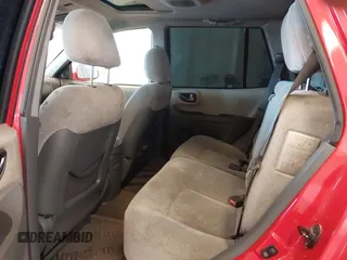 2005 Hyundai Santa Fe GLS with VIN KM8SC73E95U890509, listed as a IAAI auction lot 41726541 with 171,992 mi miles. Bid and sale history available at carsss.com. Image 8.