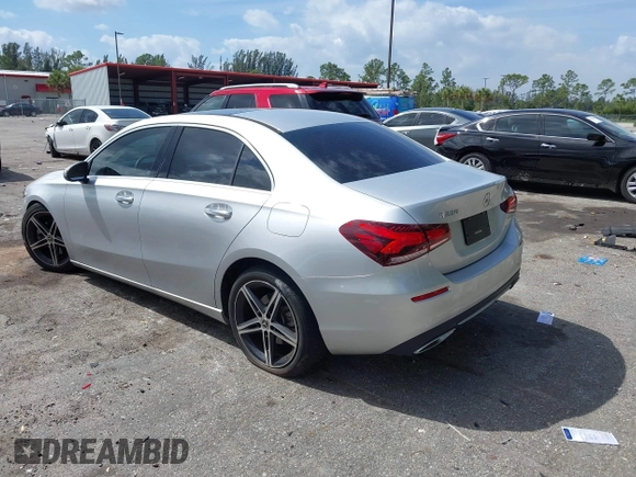 2020 Mercedes-Benz A 220 with VIN W1K3G4EB1LJ234968, listed as a IAAI auction lot 41707977 with 50,171 mi miles and . Bid and sale history available at DreamBid. Image 3.