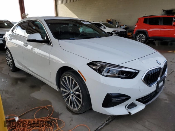 2021 BMW 2 Series 228i with VIN WBA53AK03M7J34205, listed as a Copart auction lot 50323325 with 44,242 mi miles and Salvage Title. Bid and sale history available at DreamBid. Image 4.