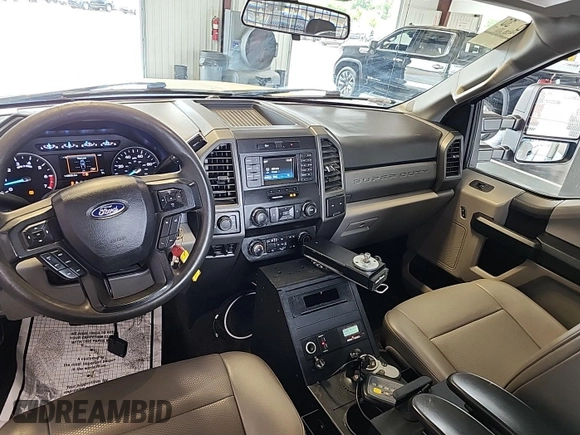 2019 Ford F-250 XL with VIN 1FT7X2B62KEE27421, listed as a IAAI auction lot 42875164 with 143,483 mi miles and . Bid and sale history available at DreamBid. Image 14.