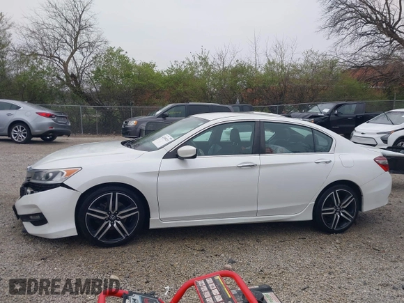 2017 Honda Accord Sport with VIN 1HGCR2F58HA106043, listed as a IAAI auction lot 42009231 with 95,948 mi miles. Bid and sale history available at carsss.com. Image 15.