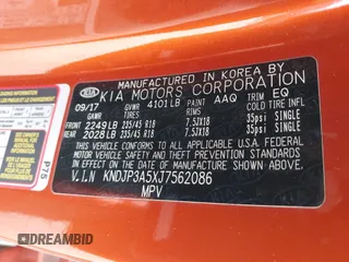 2018 Kia Soul + with VIN KNDJP3A5XJ7562086, listed as a IAAI auction lot 42141583 with 71,238 mi miles. Bid and sale history available at carsss.com. Image 9.