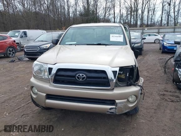 2006 Toyota Tacoma z VIN 5TELU42N76Z259191, wystawiony jako IAAI lot #41344389 z przebiegiem Nie podano mil oraz . Historia ofert i sprzedaży dostępna na DreamBid. Obrazek 11.