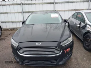 2013 Ford Fusion SE with VIN 3FA6P0HR5DR162968, listed as a IAAI auction lot 41197999 with 196,691 mi miles. Bid and sale history available at carsss.com. Image 12.
