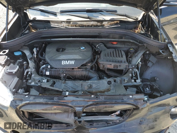2017 BMW X1 xDrive28i with VIN WBXHT3C32H5F82141, listed as a Copart auction lot 53311785 with 52,867 mi miles and Salvage Title. Bid and sale history available at carsss.com. Image 11.