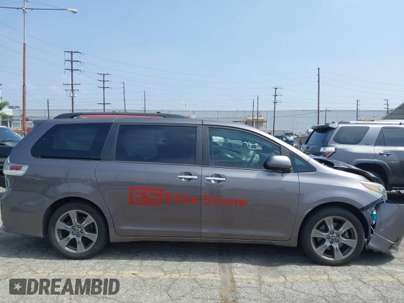 2019 Toyota Sienna SE z VIN 5TDXZ3DC2KS992085, wystawiony jako IAAI lot #42421397 z przebiegiem 93 947 mil mil oraz . Historia ofert i sprzedaży dostępna na DreamBid. Obrazek 14.
