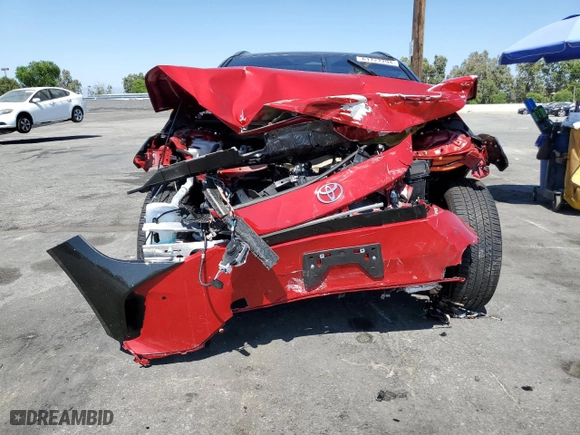 2024 Toyota bZ4X XLE with VIN JTMAAAAA4RA031709, listed as a Copart auction lot 61727294 with 1,821 mi miles and Salvage Title. Bid and sale history available at carsss.com. Image 5.
