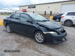 2010 Toyota Corolla z VIN 2T1BU4EE6AC360616, wystawiony jako IAAI lot #42243302 z przebiegiem 189 130 mil mil oraz . Historia ofert i sprzedaży dostępna na DreamBid. Obrazek 1.