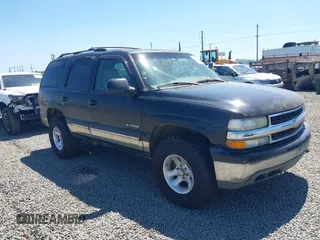 2002 Chevrolet Tahoe LT z VIN 1GNEK13Z12J161929, wystawiony jako IAAI lot #42407048 z przebiegiem 186 477 mil mil oraz . Historia ofert i sprzedaży dostępna na DreamBid. Obrazek 1.