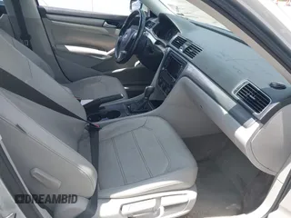 2015 Volkswagen Passat 1.8T Limited Edition with VIN 1VWAT7A35FC109653, listed as a IAAI auction lot 41917568 with 118,912 mi miles. Bid and sale history available at carsss.com. Image 5.