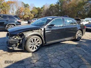 2019 Lincoln Continental Livery with VIN 1LN6L9HK4K5613347, listed as a Copart auction lot 82522784 with 104,113 mi miles and Salvage Title. Bid and sale history available at carsss.com. Image 1.