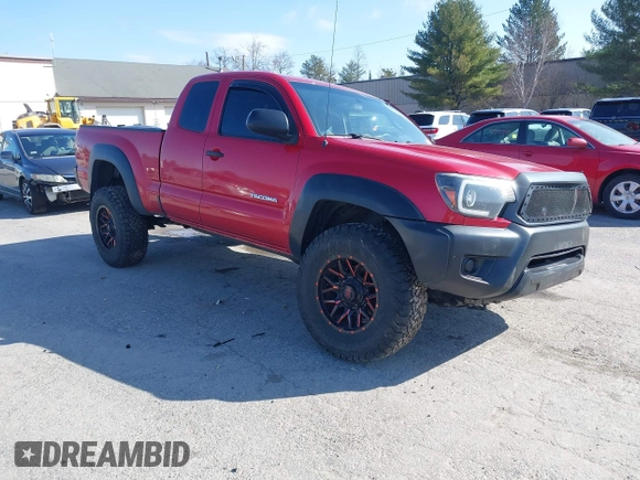 2014 Toyota Tacoma with VIN 5TFUX4EN7EX027719, listed as a IAAI auction lot 41922936 with 163,047 mi miles and . Bid and sale history available at DreamBid. Image 1.