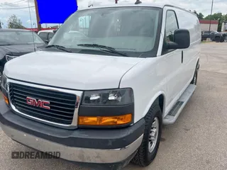 2022 GMC Savana Cargo z VIN 1GTW7AFP6N1143424, wystawiony jako Copart lot #58984385 z przebiegiem 27 820 mil mil oraz Szkody całkowita. Historia ofert i sprzedaży dostępna na DreamBid. Obrazek 2.