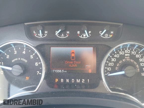 2011 Ford F-150 XL with VIN 1FTFX1CF9BFA19853, listed as a IAAI auction lot 41737404 with 71,558 mi miles. Bid and sale history available at carsss.com. Image 7.