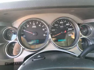2007 Chevrolet Silverado 1500 LT w/1LT with VIN 2GCEC19J371607233, listed as a Copart auction lot 43325445 with 211,783 mi miles and Salvage Title. Bid and sale history available at carsss.com. Image 9.