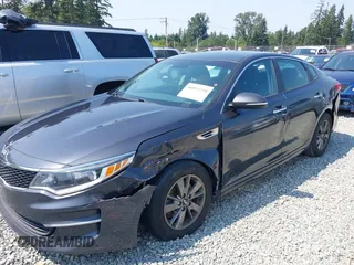 2016 Kia Optima LX Turbo with VIN 5XXGT4L10GG004351, listed as a IAAI auction lot 40053290 with 85,480 mi miles. Bid and sale history available at carsss.com. Image 6.