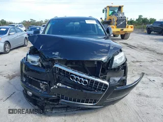 2015 Audi Q7 Premium with VIN WA1CGAFE5FD024940, listed as a IAAI auction lot 41368594 with 87,475 mi miles and . Bid and sale history available at DreamBid. Image 12.