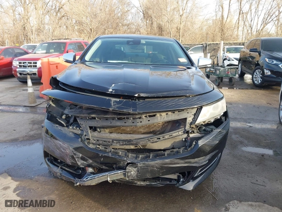 2015 Chevrolet Impala LTZ with VIN 2G1165S35F9107236, listed as a IAAI auction lot 41793533 with 207,584 mi miles. Bid and sale history available at carsss.com. Image 13.
