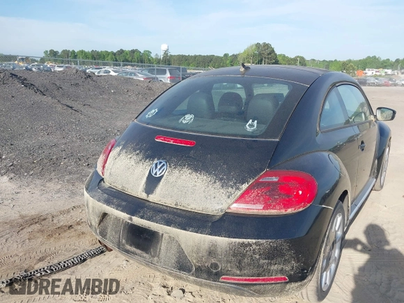 2013 Volkswagen Beetle 2.5L with VIN 3VWJP7AT1DM608370, listed as a IAAI auction lot 42088900 with Not Provided miles and . Bid and sale history available at DreamBid. Image 20.
