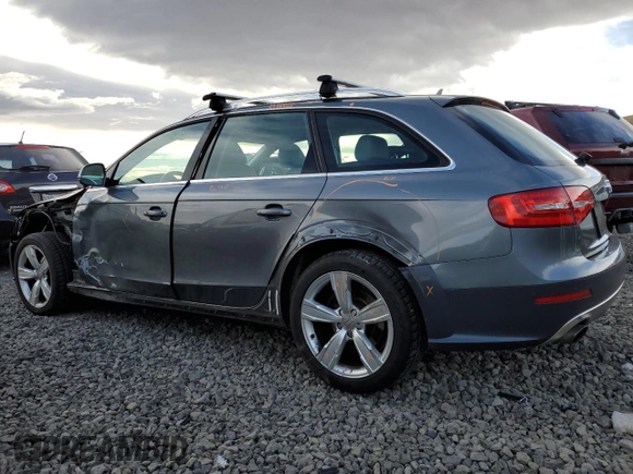 2014 Audi allroad Premium Plus with VIN WA1UFAFL1EA073025, listed as a Copart auction lot 87088824 with 111,238 mi miles and Salvage Title. Bid and sale history available at carsss.com. Image 2.