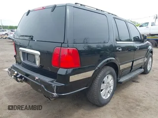 2003 Lincoln Navigator Luxury z VIN 5LMFU28R13LJ43211, wystawiony jako IAAI lot #42331844 z przebiegiem 166 139 mil mil oraz . Historia ofert i sprzedaży dostępna na DreamBid. Obrazek 4.