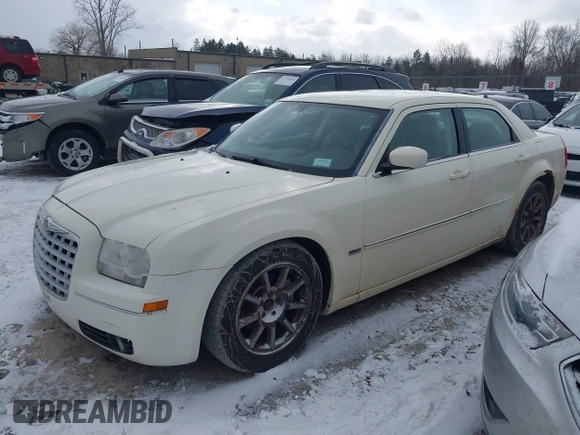 2008 Chrysler 300 Touring with VIN 2C3LA53GX8H287584, listed as a IAAI auction lot 41727222 with 166,783 mi miles. Bid and sale history available at carsss.com. Image 2.