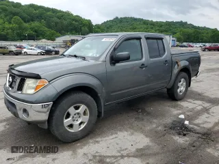 2007 Nissan Frontier Nismo z VIN 1N6AD07W27C403177, wystawiony jako Copart lot #60188945 z przebiegiem 169 932 mil mil oraz Czysty tytuł • Clean title. Historia ofert i sprzedaży dostępna na DreamBid. Obrazek 1.