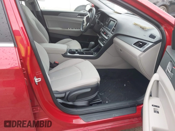 2019 Hyundai Sonata SEL with VIN 5NPE34AF3KH798085, listed as a IAAI auction lot 41822172 with 71,189 mi miles and . Bid and sale history available at DreamBid. Image 5.