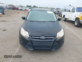2013 Ford Focus SE with VIN 1FADP3K2XDL247582, listed as a IAAI auction lot 42083081 with 195,688 mi miles. Bid and sale history available at carsss.com. Image 6.