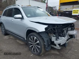 2021 Mercedes-Benz GLB 250 z VIN W1N4M4HB4MW087643, wystawiony jako IAAI lot #42049663 z przebiegiem 61 866 mil mil oraz . Historia ofert i sprzedaży dostępna na DreamBid. Obrazek 1.
