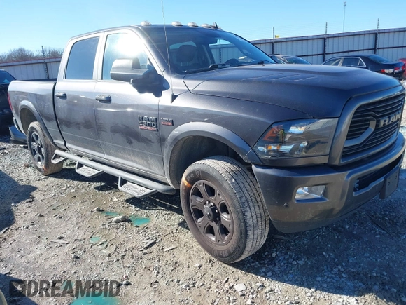 2018 Ram 2500 Big Horn with VIN 3C6UR5DJ8JG341352, listed as a IAAI auction lot 38465028 with 110,201 mi miles. Bid and sale history available at carsss.com. Image 1.