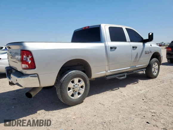2018 Ram 2500 Tradesman z VIN 3C6UR5CL7JG148368, wystawiony jako Copart lot #57232865 z przebiegiem 225 023 mil mil oraz Czysty tytuł • Clean title. Historia ofert i sprzedaży dostępna na DreamBid. Obrazek 3.