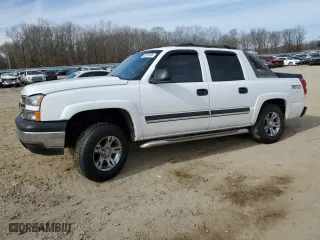 2005 Chevrolet Avalanche Z71 with VIN 3GNEK12ZX5G252768, listed as a Copart auction lot 43076865 with 181,213 mi miles and Clean Title. Bid and sale history available at carsss.com. Image 1.
