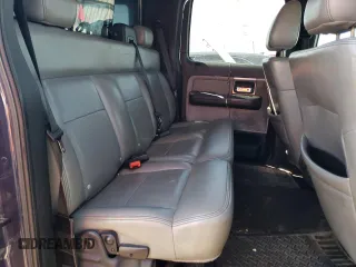 2004 Ford F-150 XLT with VIN 1FTPW14524KA83255, listed as a Copart auction lot 53126354 with 253,357 mi miles and Salvage Title. Bid and sale history available at carsss.com. Image 10.