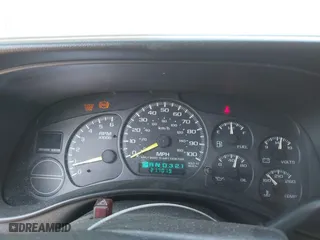 1999 Chevrolet Silverado 1500 LS with VIN 1GCEC19V1XZ189717, listed as a IAAI auction lot 41876614 with 217,019 mi miles. Bid and sale history available at carsss.com. Image 7.