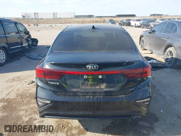 2021 Kia Forte LXS с VIN 3KPF24ADXME355848, выставлен на аукционе IAAI как лот 42248749 с пробегом 52 698 миль миль и . История ставок и продаж доступна на DreamBid. Изображение 17.