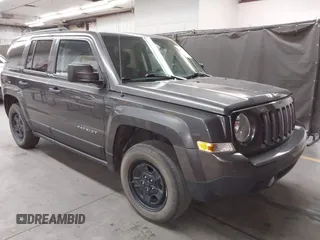 2016 Jeep Patriot Sport with VIN 1C4NJPBA3GD569297, listed as a IAAI auction lot 42473415 with 55,160 mi miles and . Bid and sale history available at DreamBid. Image 1.