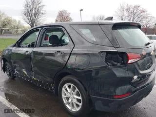 2024 Chevrolet Equinox LS with VIN 3GNAXHEG7RL196546, listed as a IAAI auction lot 41917756 with 18,535 mi miles. Bid and sale history available at carsss.com. Image 17.