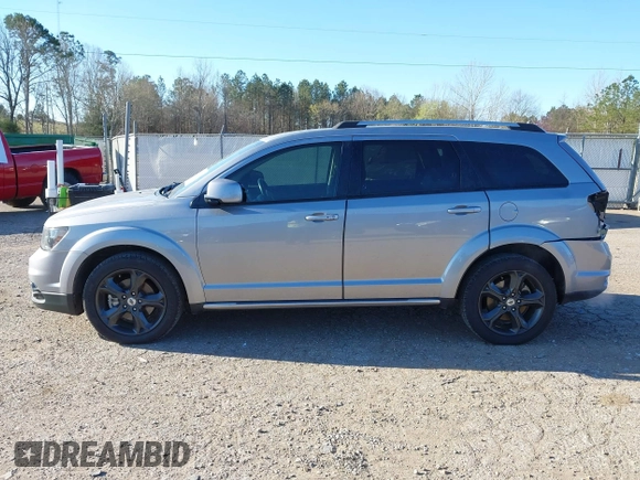 2019 Dodge Journey Crossroad with VIN 3C4PDCGG6KT841317, listed as a IAAI auction lot 41792618 with 149,856 mi miles and . Bid and sale history available at DreamBid. Image 15.
