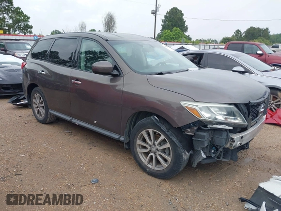 2015 Nissan Pathfinder SV with VIN 5N1AR2MN0FC622662, listed as a IAAI auction lot 39660676 with 171,421 mi miles. Bid and sale history available at carsss.com. Image 1.
