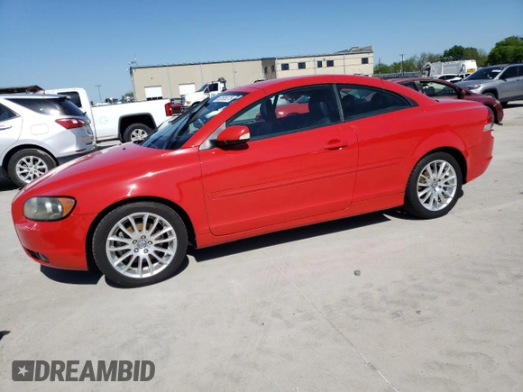 2007 Volvo C70 with VIN YV1MC68217J026395, listed as a Copart auction lot 52525275 with 92,930 mi miles and Clean Title. Bid and sale history available at carsss.com. Image 1.