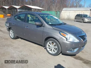 2016 Nissan Versa S with VIN 3N1CN7APXGL829290, listed as a IAAI auction lot 41827934 with 117,765 mi miles. Bid and sale history available at carsss.com. Image 1.