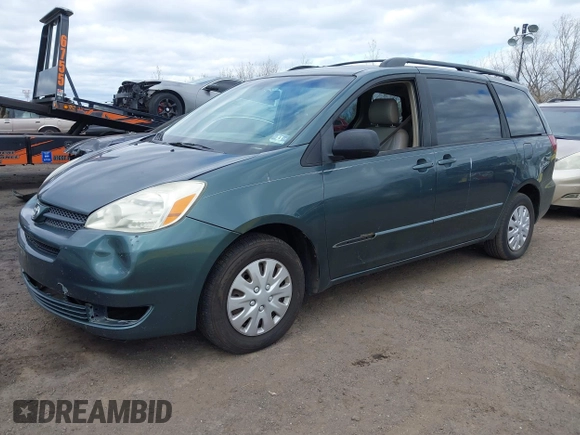 2005 Toyota Sienna CE with VIN 5TDZA23C55S280735, listed as a IAAI auction lot 42063994 with 201,883 mi miles. Bid and sale history available at carsss.com. Image 2.