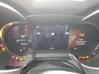 2024 Alfa Romeo Stelvio Ti z VIN ZASPAKBN7R7D70650, wystawiony jako Copart lot #63220614 z przebiegiem 8 078 mil mil oraz Nie do naprawy • Non repairable. Historia ofert i sprzedaży dostępna na DreamBid. Obrazek 9.