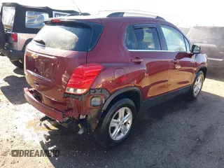 2017 Chevrolet Trax LT with VIN 3GNCJPSB2HL187166, listed as a IAAI auction lot 41793610 with 139,466 mi miles. Bid and sale history available at carsss.com. Image 4.