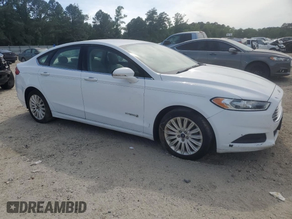 2016 Ford Fusion SE Hybrid with VIN 3FA6P0LU2GR130608, listed as a Copart auction lot 56394795 with 103,617 mi miles and Clean title. Bid and sale history available at DreamBid. Image 4.