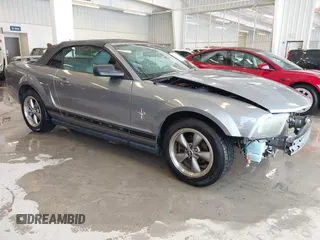 2006 Ford Mustang Standard with VIN 1ZVFT84N965229999, listed as a IAAI auction lot 41596134 with 60,473 mi miles and . Bid and sale history available at carsss.com. Image 1.
